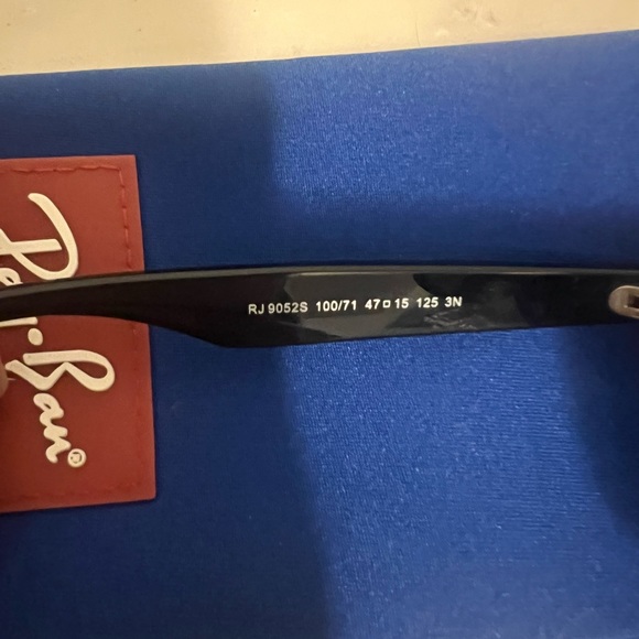 Ray-Ban Jr. - Picture 5 of 9